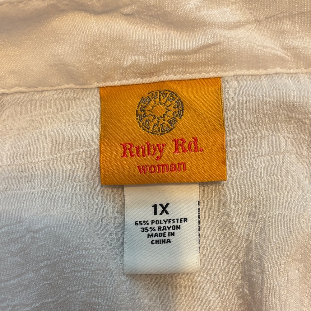 Ruby Road Woman Embroidered Silky Gauze Top Size 1x - Picture 5 of 6